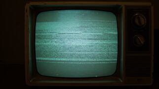 Algumas marcas brasileiras de televisores e aparelhos de som entraram para a história das famílias