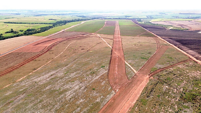 Localizado a cerca de 20 km do centro de Olímpia, o novo aeroporto será construído em uma área de 200 hectares