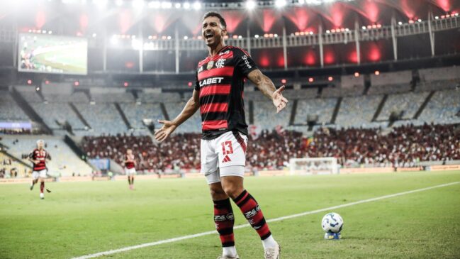 Flamengo joga, nesta quarta-feira (3/12), contra o Ceará no Maracanã
