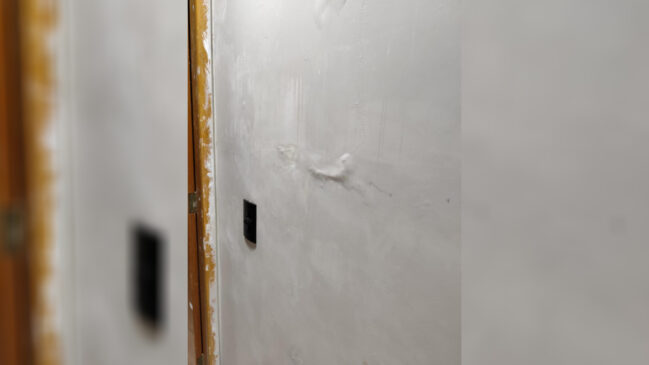 Para moradores, a VPS Construtora e Incorporadora demora para atender os chamados e quando atende o material usado é de baixa qualidade