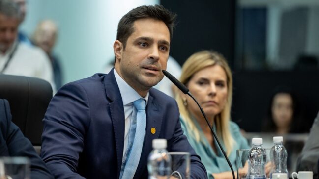 O deputado estadual Léo Siqueira, do Novo