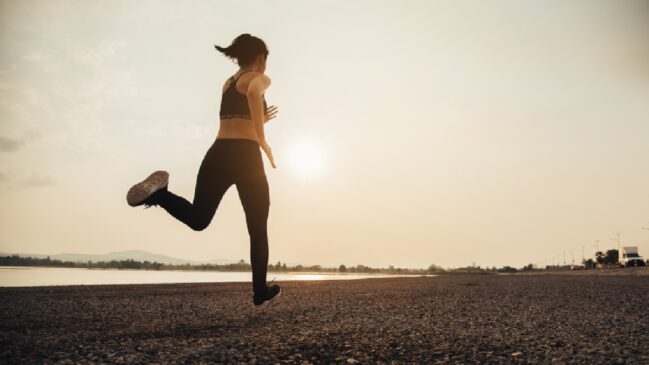 Esse exercício vale mais do que 30 minutos de corrida, segundo a NASA