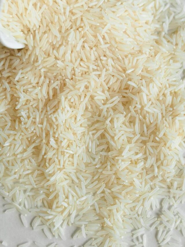Você deve cozinhar seu arroz com um pouco de vinagre