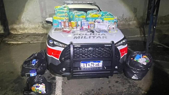 Polícia Militar (PM) prendeu um homem, de 36 anos, suspeito de roubar mais de R$ 200 mil em produtos de uma farmácia na zona oeste de São Paulo