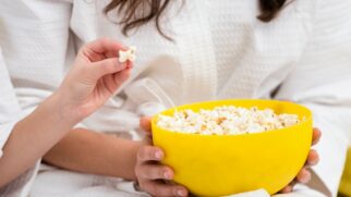 Fazer pipoca na air fryer pode queimar a resistência do aparelho