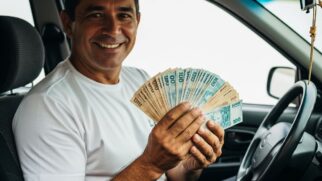 Demanda por especialistas dispara no Brasil com crescimento de 150%