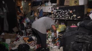 Testemunhe a impressionante transformação de Dona Zélia, da sujeira extrema à casa dos sonhos