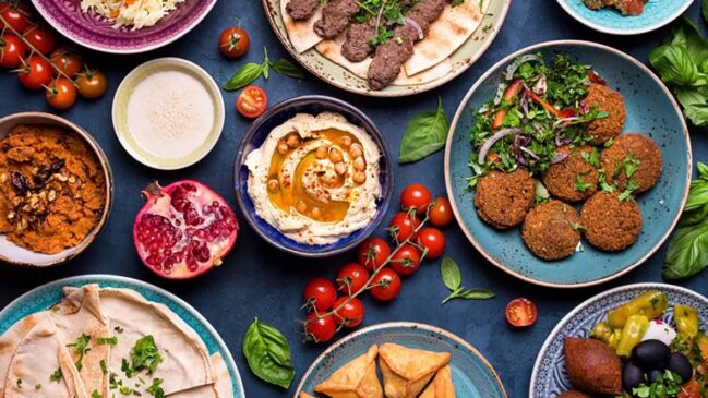 Haverá pratos doces e petiscos preparados com pistache, fruto nativo da região da Turquia, Síria, Irã e Palestina