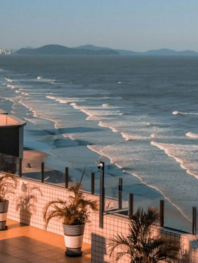 Cidade histórica perto de SP tem praias e natureza