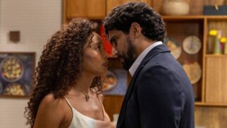 Ivan e Raquel serão flagrados em momento íntimo