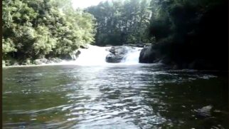 A Cachoeira do Marsilac é um refúgio para quem quer fugir da agitação em São Paulo