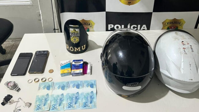 Suspeitos de roubos são detidos em Taboão da Serra, na Grande São Paulo
