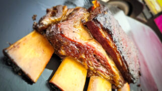 Taurus Festival de Assadores e Churrasqueiros BBQ ocorre no estacionamento G6 do Shopping Taboão