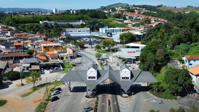 Os hotéis dessa cidade são muito conhecidos pela comodidade e plantações de araucárias