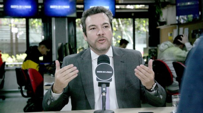 Bruno Camargo Silva é sócio da Camargo Silva Consultoria, especialista em Direito Processual e professor de Direito Empresarial e Processual