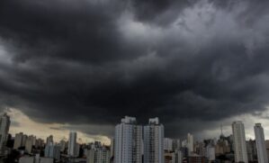 Queda na temperatura marca o fim de um período de veranico