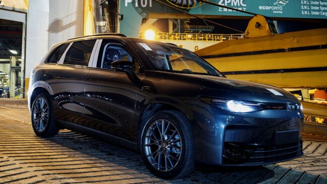 SUVs C10 e B10 chegam ainda neste ano com processos de importação inovadores e vendas em concessionárias próprias