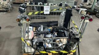 Máquinas, celulares, bicicletas e outros itens serão arrematados à vista