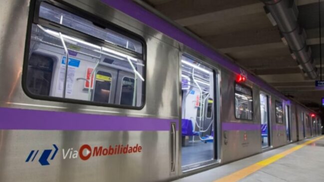 Estações ficarão abertas para entrada até a meia-noite