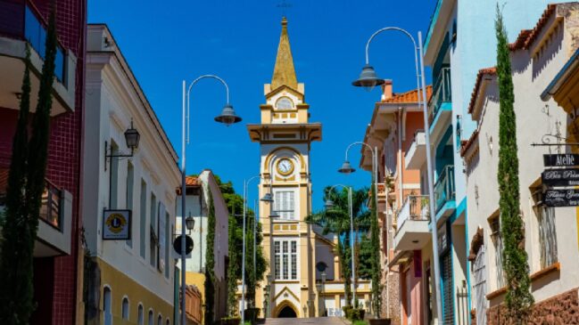 Fundada em 9 de agosto de 1829, Socorro nasceu a partir de uma capela dedicada a Nossa Senhora do Perpétuo Socorro