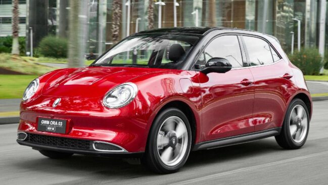 Com bateria de 58 kWh e autonomia de até 420 quilômetros pelo ciclo europeu WLTP ou 315 quilômetros pelo Inmetro