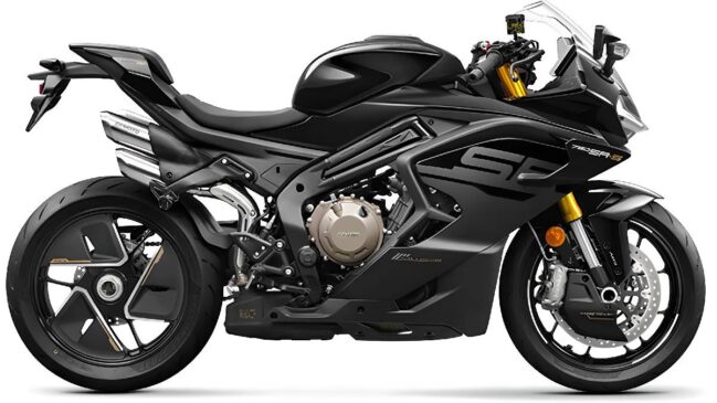 Destaque 750SR-S fica para o motor de 749 cilindradas de quatro cilindros