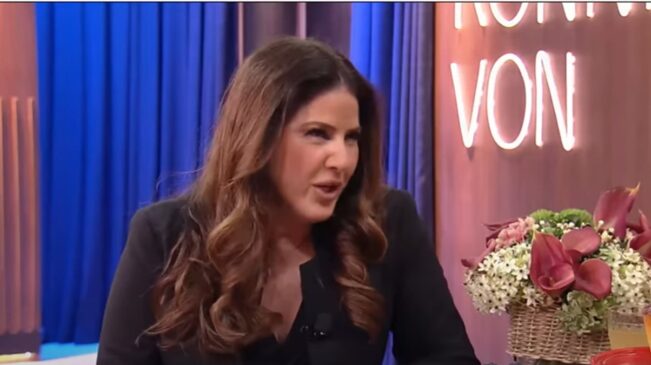 Jornalista Christiane Pelajo durante participação do programa de Ronnie Von