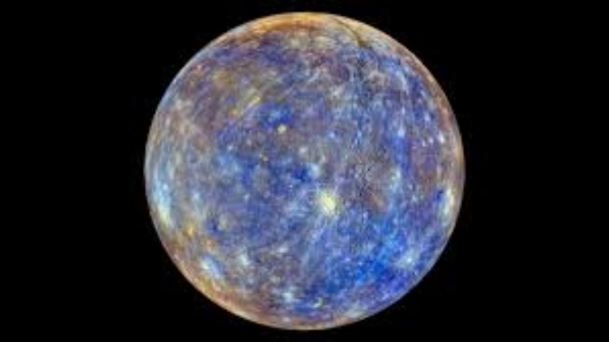 Mercúrio orbita o Sol a uma distância média de 58 milhões de quilômetros, enquanto Vênus está a cerca de 108 milhões de quilômetros. Devido à sua proximidade com nossa estrela, a superfície de Mercúrio, que está voltada para o Sol, pode atingir temperaturas de até 430 °C. Foto: Reprodução/public Domain Pictures