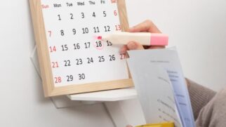 Texto define os pontos facultativos, o recesso de fim de ano e os critérios para compensação de horas