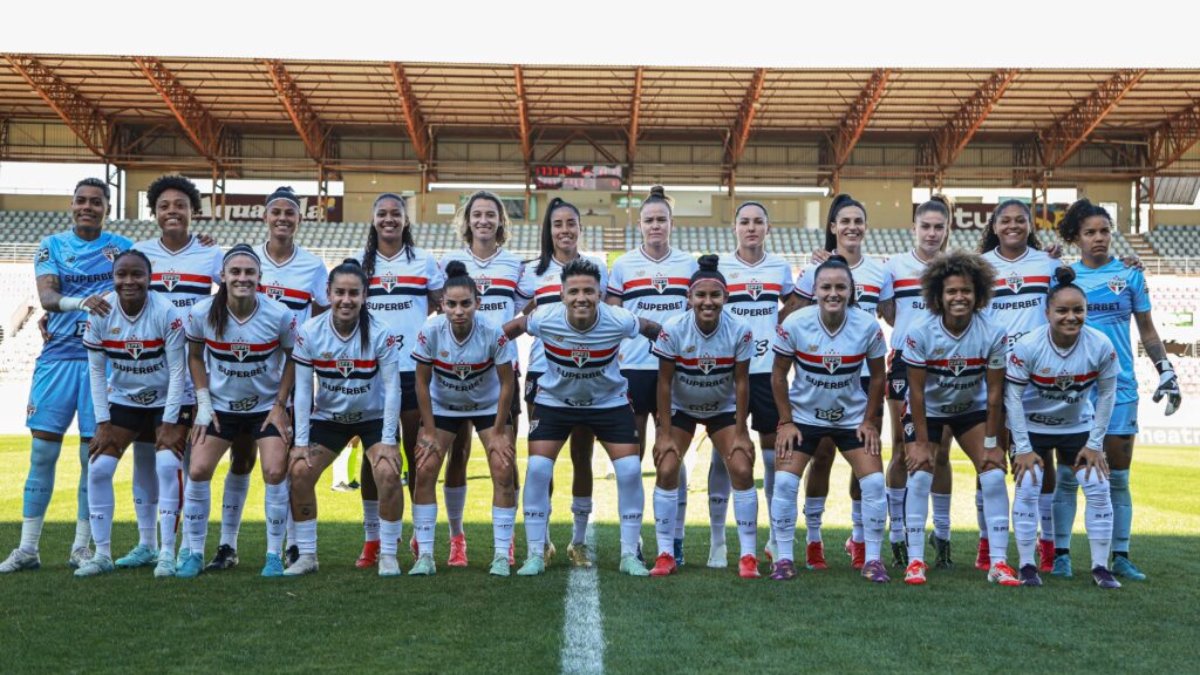 São Paulo e Santos se enfrentam, nesta quarta-feira, no Paulistão Feminino