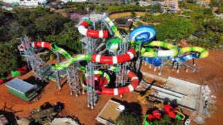 Thermas dos Laranjais constrói um dos maiores complexos de toboáguas do mundo