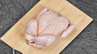 O frango precisa ter inúmeros cuidados para não ser contaminado