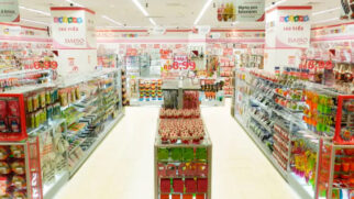 Loja oferece produtos domésticos, papelaria, acessórios e itens inspirados na cultura japonesa