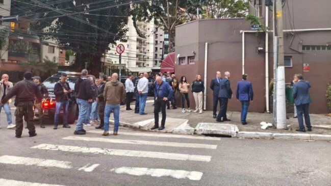Tentativa de assalto foi na rua Padre de Carvalho