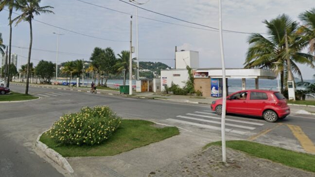 Praia da Enseada, em Guarujá, no litoral sul paulista