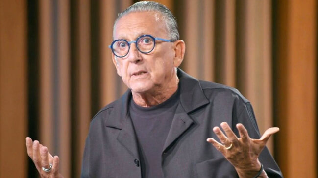 Galvão ainda resolverá sua situação na Band, emissora onde apresenta o programa 'Galvão e Amigos'