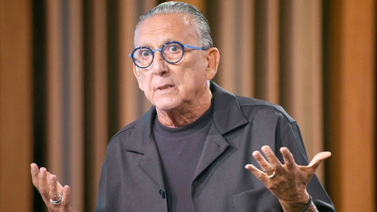 Galvão ainda resolverá sua situação na Band, emissora onde apresenta o programa 'Galvão e Amigos'