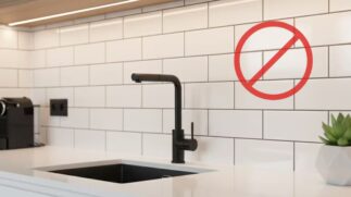 Tendência combina beleza, durabilidade e praticidade no coração da casa.