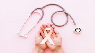 O mês inteiro tem uma origem voltada ao cuidado e prevenção