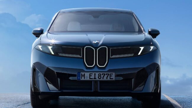 BMW iX3 primeiro modelo de produção em série da Neue Klasse