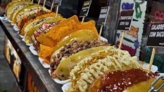 Evento gratuito vai até domingo e reúne pratos típicos, doces e drinques