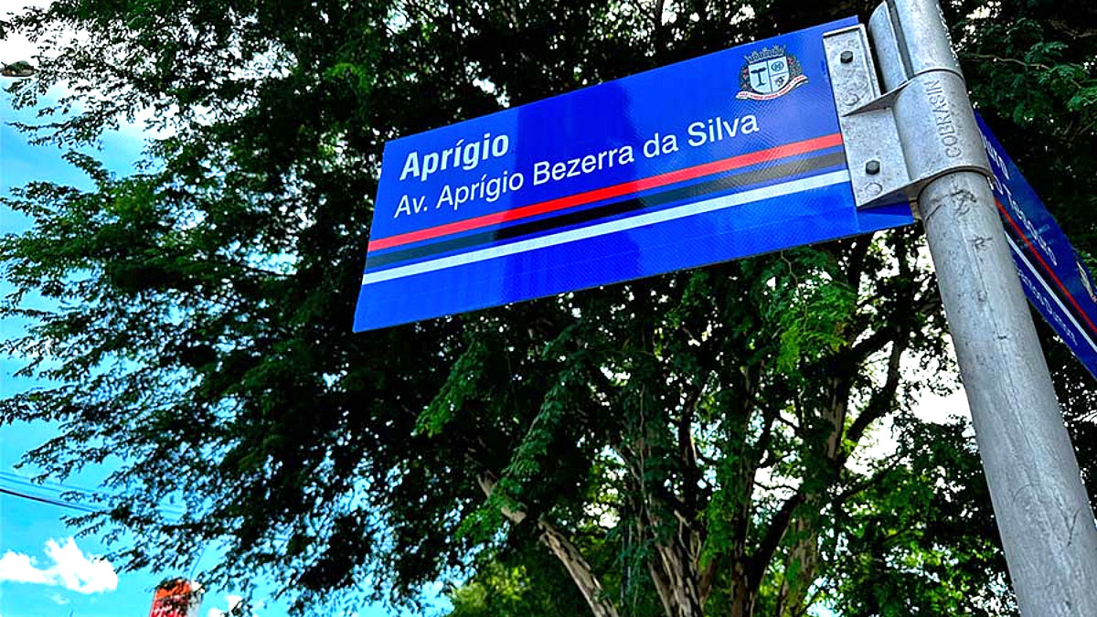 Prefeitura de Taboão da Serra confirmou que a substituição das placas da antiga Avenida Aprígio Bezerra da Silva para o novo nome, Avenida Taboão da Serra, deve ocorrer nos próximos 30 dias