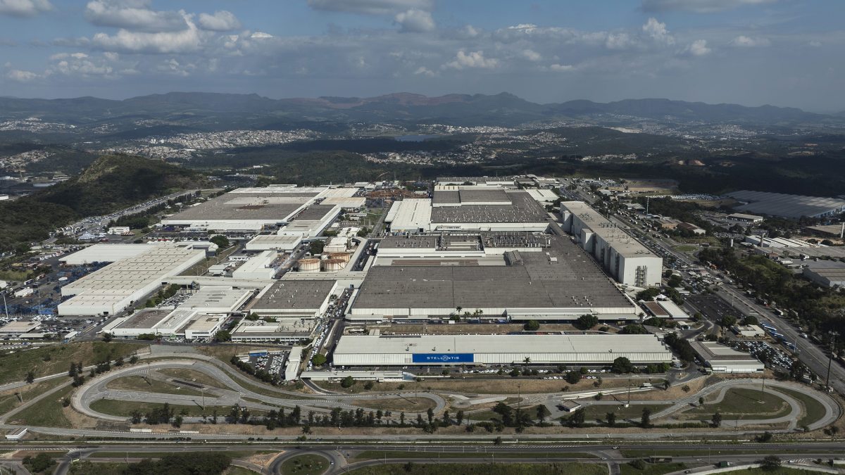 Inauguração da unidade de Betim marca data do início de atividades da Fiat no mercado brasileiro