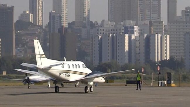 O campo de Marte foi o primeiro aeroporto do Estado de São Paulo