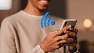 Anatel aprova internet da Starlink direto no celular para usar nas estradas; veja como funciona. (Foto: Freepik)