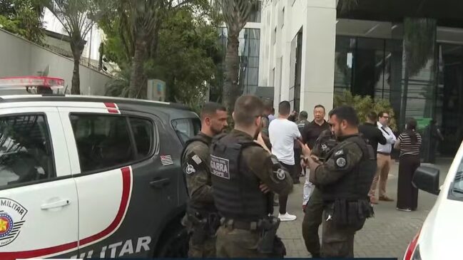 Criminosos tinham fotos dos funcionários para facilitar a identificação