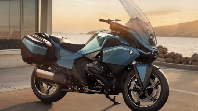 Nova R 1300 RT traz sistema Dynamic Chassis Adaption, que ajusta a suspensão automaticamente