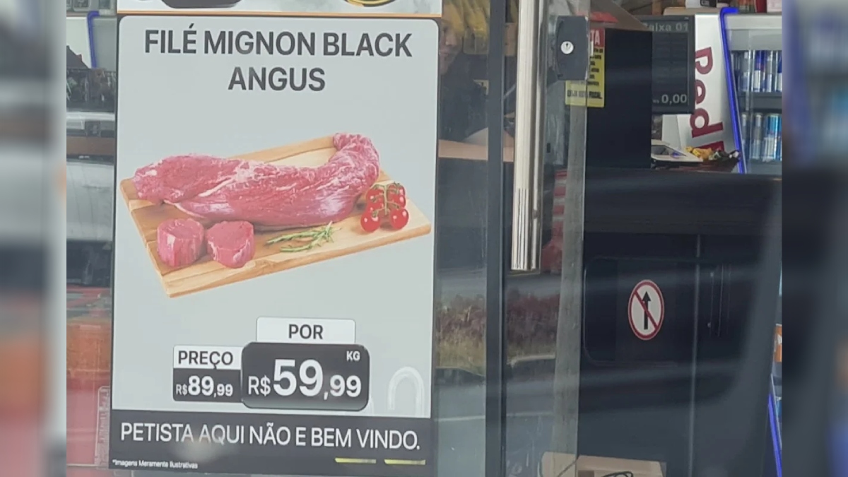 Cartaz contra petistas levou ação no Ministério Público e reação do dono