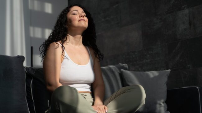 Estudo mostra que breves pausas mentais podem ter efeito semelhante a uma noite de sono