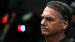 Bolsonaro teria sofrido traumatismo craniano leve